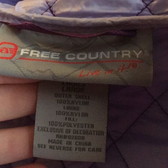 C48-Free Country ladies large purple outer shell - Picture 3 of 3